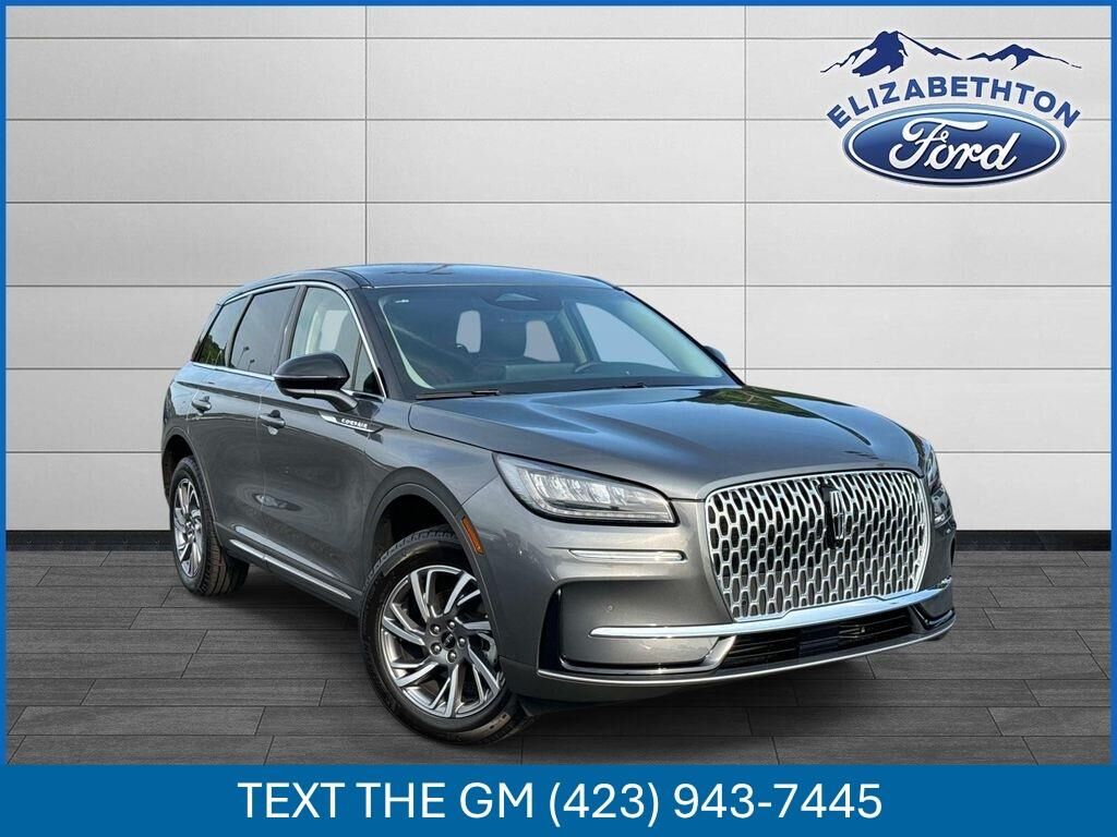 2025 Lincoln Corsair Premiere — photo 1 of 13