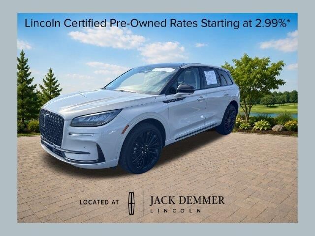 2023 Lincoln Corsair Standard