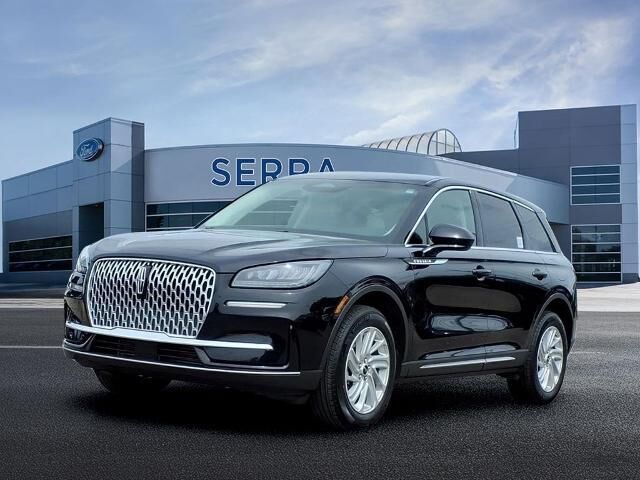 2023 Lincoln Corsair Standard — photo 1 of 13