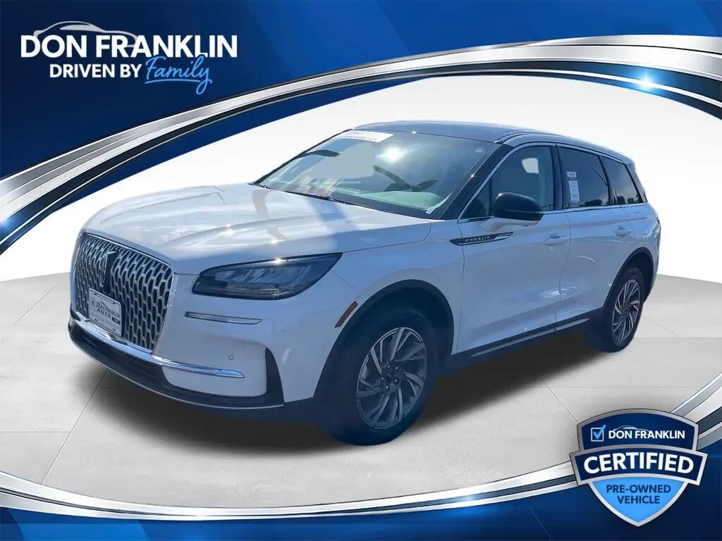 2023 Lincoln Corsair Standard — photo 1 of 13
