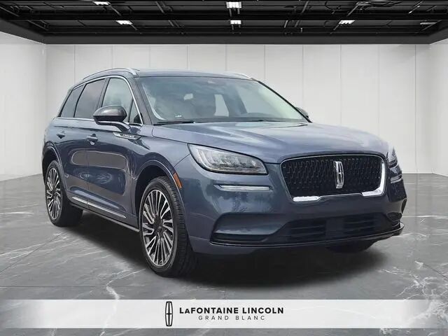 2022 Lincoln Corsair Standard — photo 1 of 26