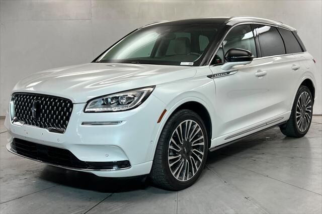 2020 Lincoln Corsair Reserve — photo 1 of 3