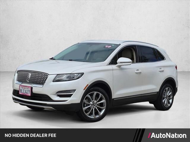 2019 Lincoln MKC Select — photo 1 of 13