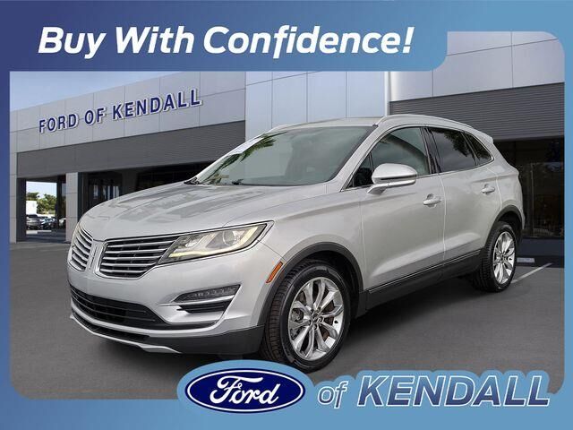 2017 Lincoln MKC Select — photo 1 of 13