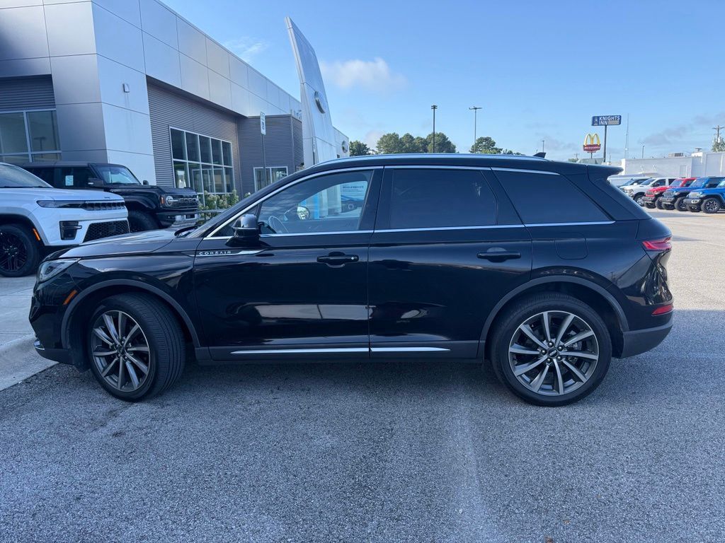 2020 Lincoln Corsair Reserve — photo 1 of 13