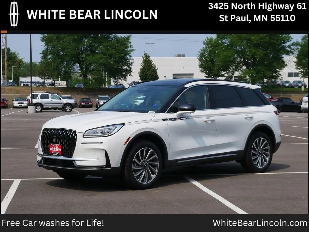 2025 Lincoln Corsair Reserve — photo 1 of 39