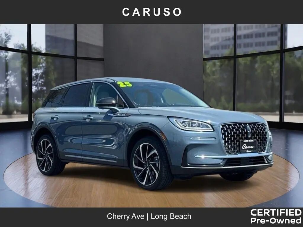 2025 Lincoln Corsair Reserve — photo 1 of 13