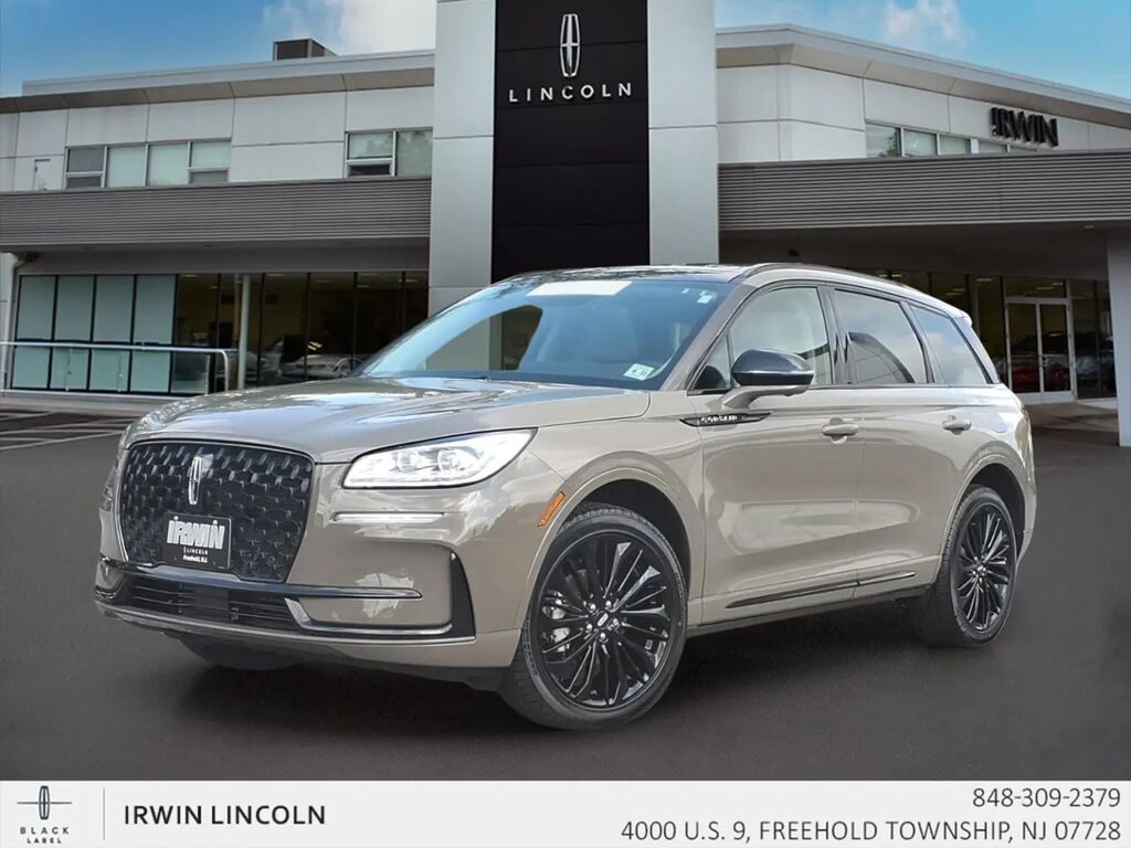 2026 Lincoln Corsair Reserve — photo 1 of 13