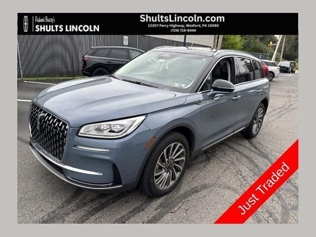 2023 Lincoln Corsair Reserve — photo 1 of 13