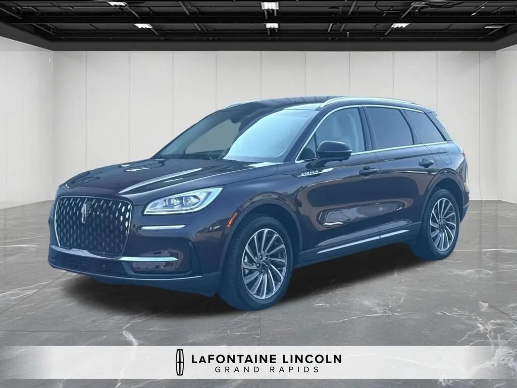 2023 Lincoln Corsair Reserve — photo 1 of 14