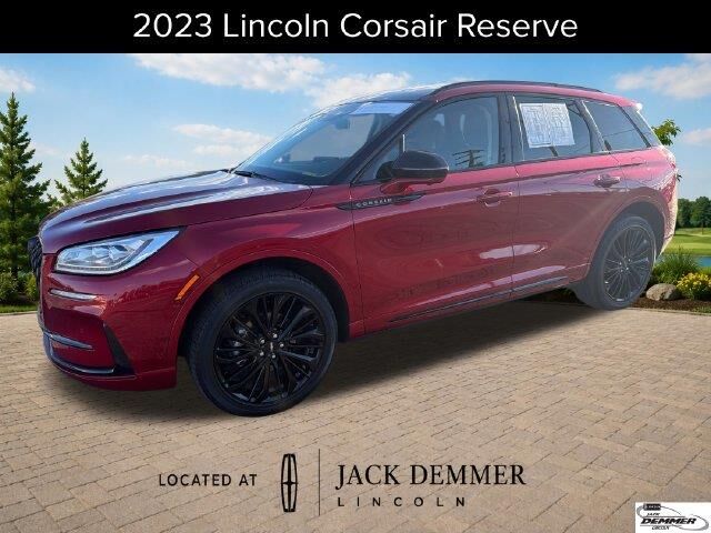 2023 Lincoln Corsair Reserve — photo 1 of 13