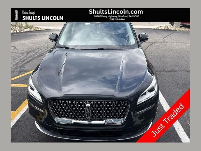 2020 Lincoln Corsair Reserve — photo 1 of 26
