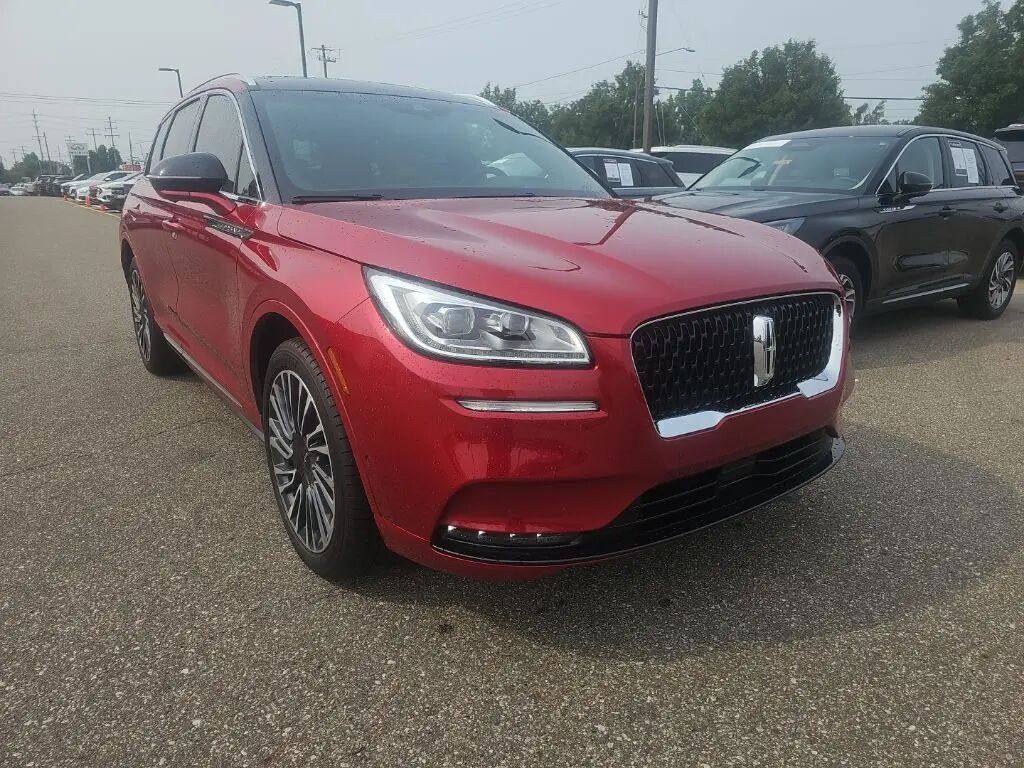 2022 Lincoln Corsair Reserve — photo 1 of 14