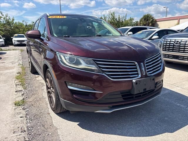 2016 Lincoln MKC Reserve — photo 1 of 13