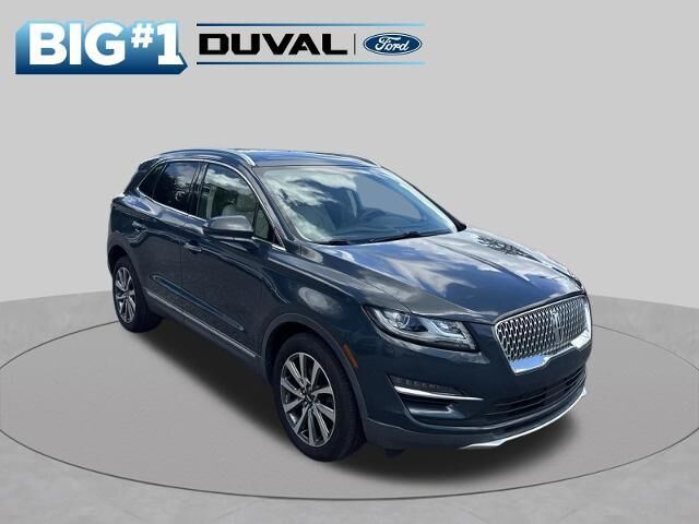2019 Lincoln MKC Reserve — photo 1 of 14