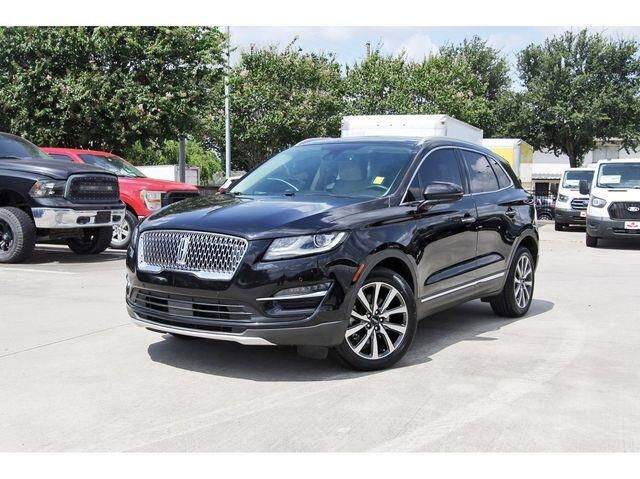 2019 Lincoln MKC Reserve — photo 1 of 13