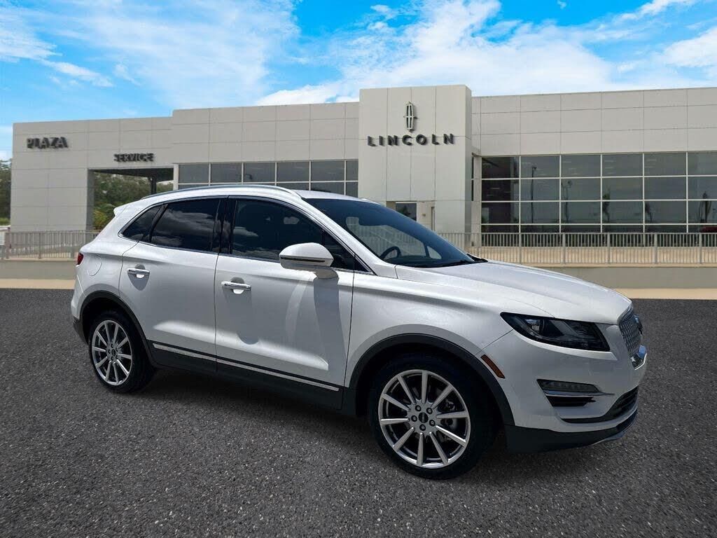 2019 Lincoln MKC Reserve — photo 1 of 1