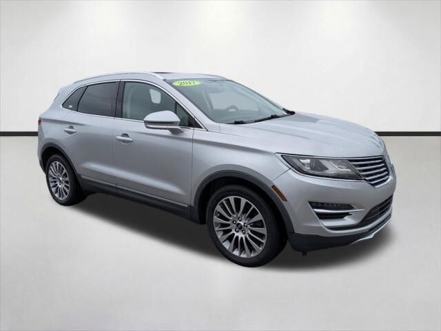 2017 Lincoln MKC Reserve — photo 1 of 13