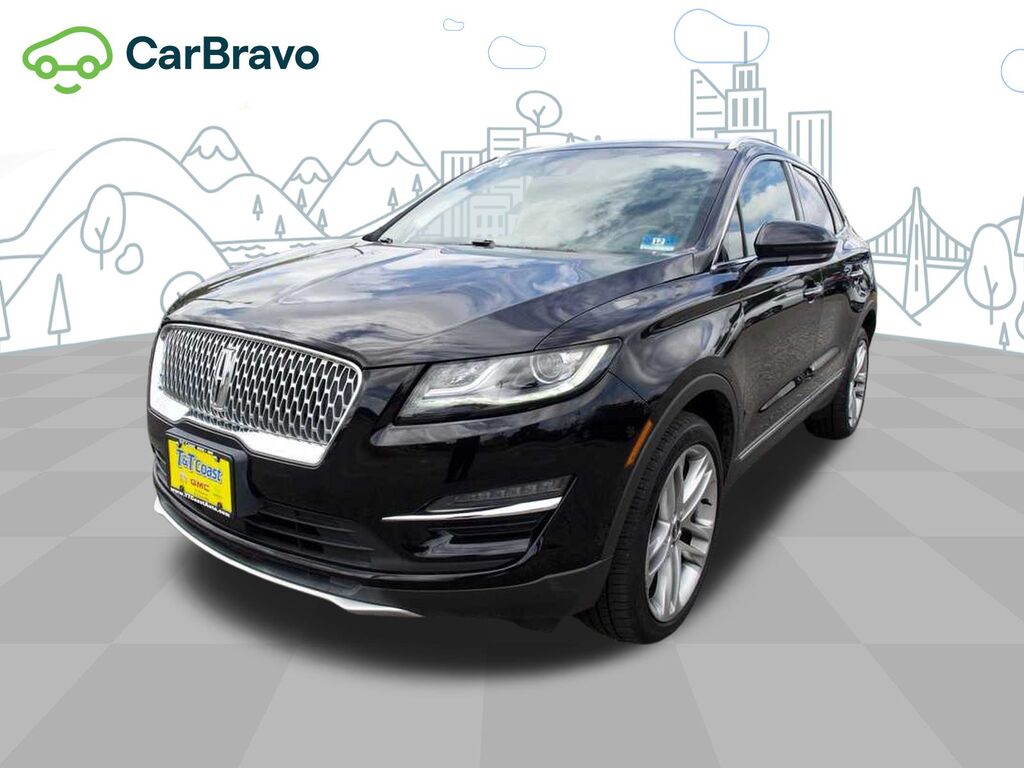 2019 Lincoln MKC Reserve — photo 1 of 2