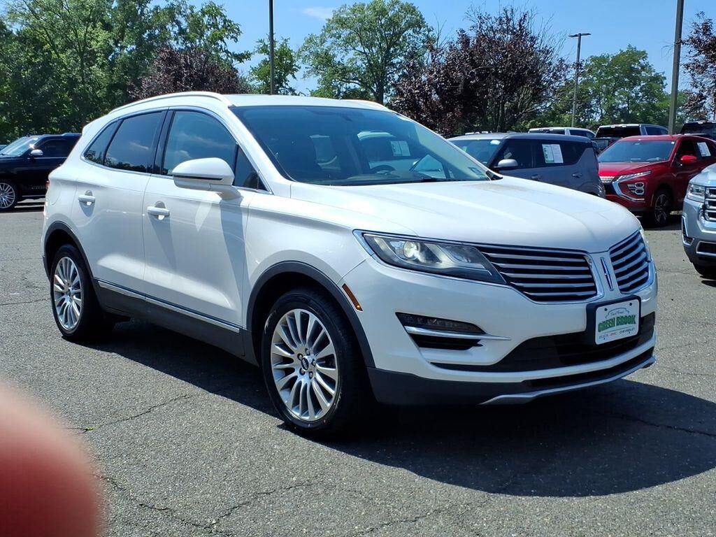 2017 Lincoln MKC Reserve — photo 1 of 13
