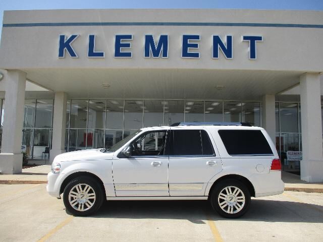 2014 Lincoln Navigator Base