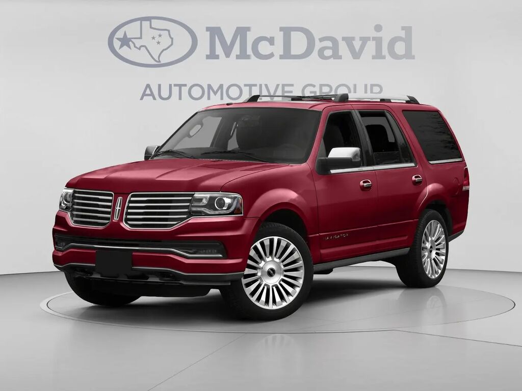 2015 Lincoln Navigator Base — photo 1 of 12