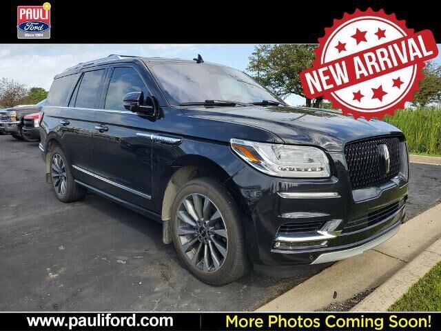 2019 Lincoln Navigator Select — photo 1 of 4