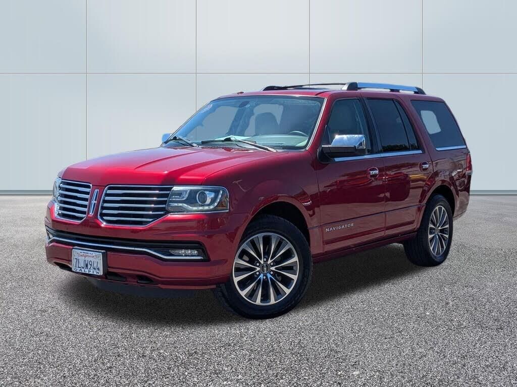 2015 Lincoln Navigator Base — photo 1 of 1