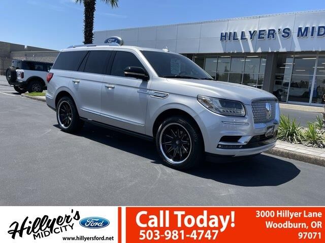 2019 Lincoln Navigator Select
