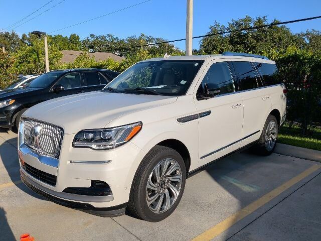 2023 Lincoln Navigator Reserve