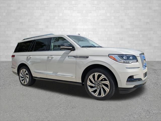 2023 Lincoln Navigator Reserve
