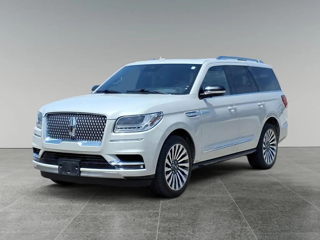 2021 Lincoln Navigator Reserve — photo 1 of 13