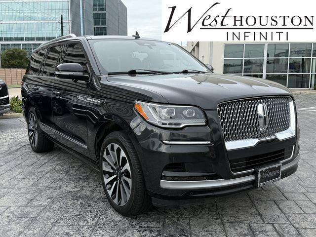 2023 Lincoln Navigator Reserve — photo 1 of 13