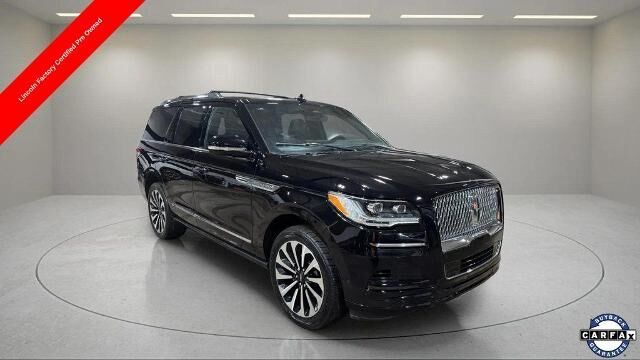 2023 Lincoln Navigator Reserve — photo 1 of 37