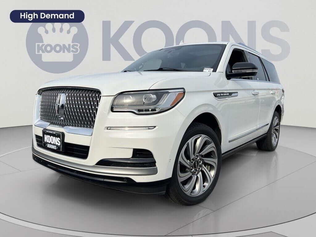 2023 Lincoln Navigator Reserve — photo 1 of 1