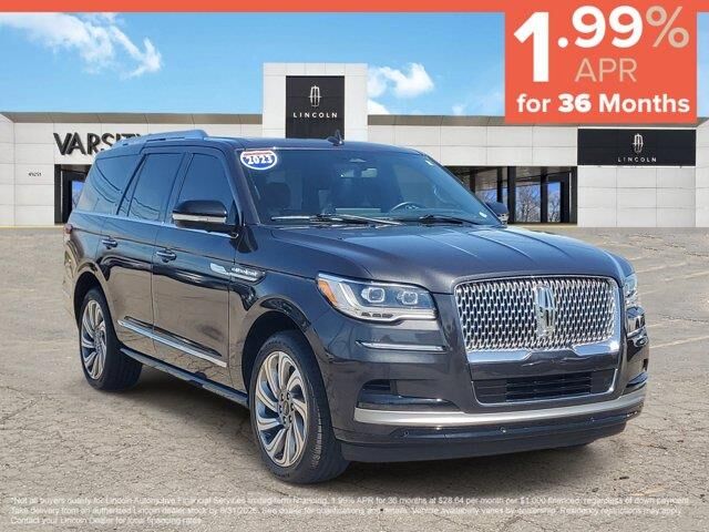 2023 Lincoln Navigator Reserve — photo 1 of 26