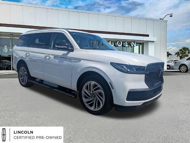 2026 Lincoln Navigator Reserve — photo 1 of 27