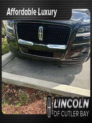 2023 Lincoln Navigator Reserve — photo 1 of 25