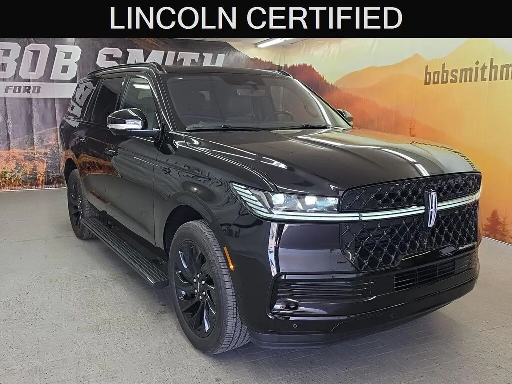2025 Lincoln Navigator Reserve — photo 1 of 13