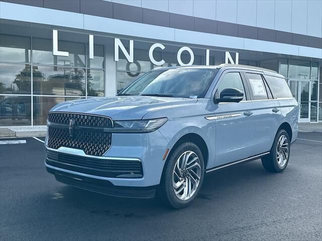 2026 Lincoln Navigator Reserve — photo 1 of 13