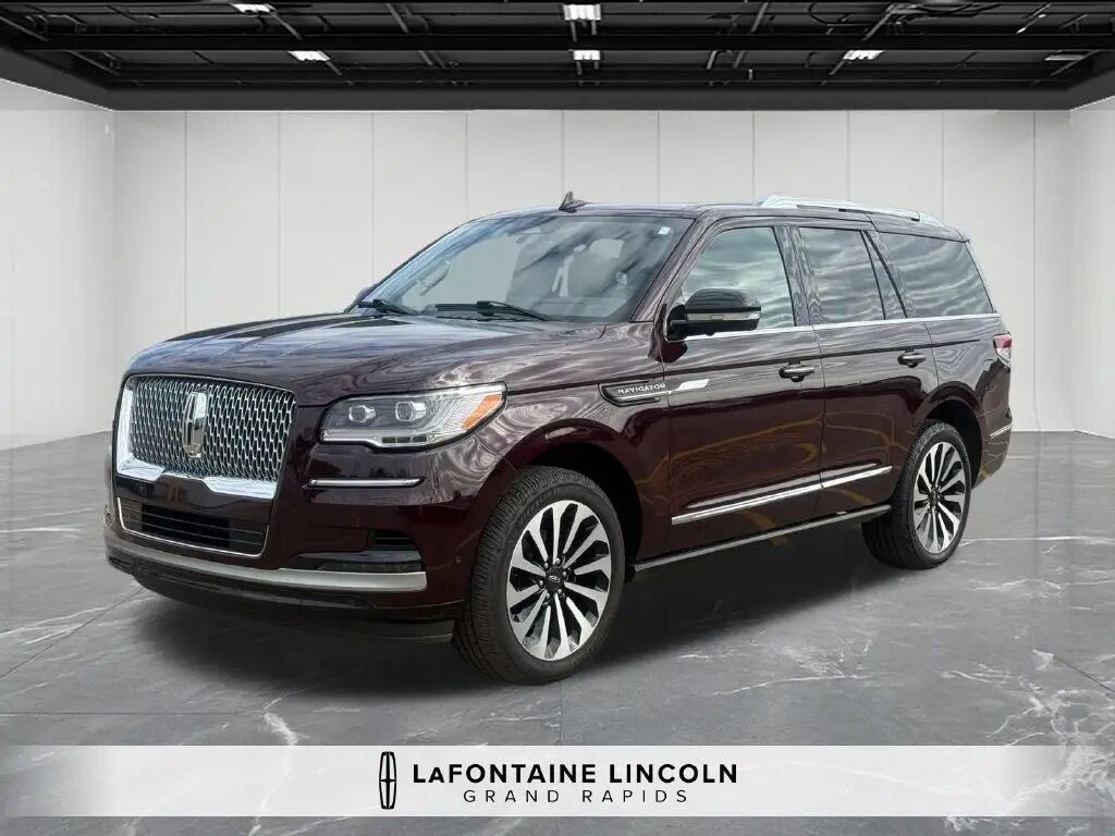 2023 Lincoln Navigator Reserve — photo 1 of 13