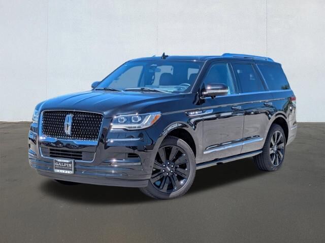 2024 Lincoln Navigator Reserve — photo 1 of 13