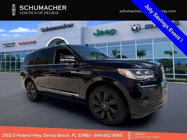 2023 Lincoln Navigator Reserve — photo 1 of 26