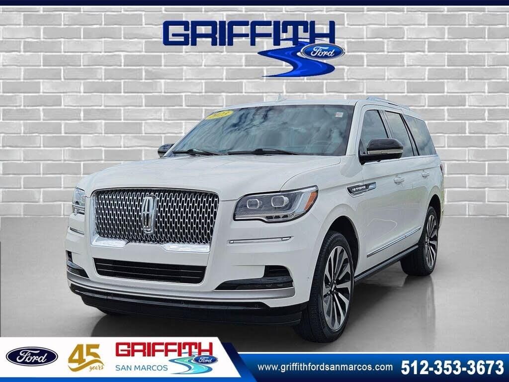 2024 Lincoln Navigator Reserve — photo 1 of 1