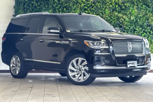 2024 Lincoln Navigator Reserve