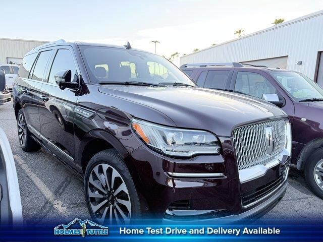2024 Lincoln Navigator Reserve — photo 1 of 6