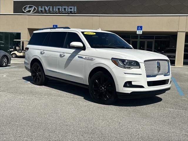 2023 Lincoln Navigator Reserve