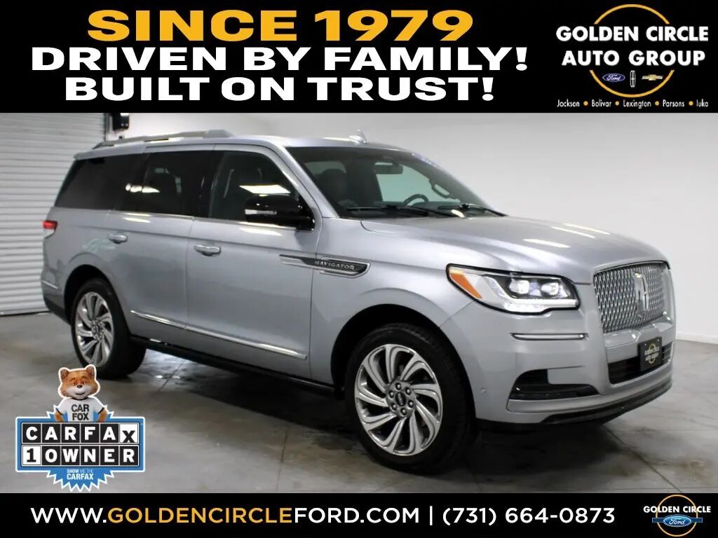 2023 Lincoln Navigator Reserve — photo 1 of 10