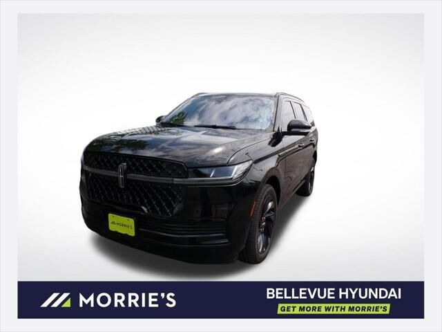 2025 Lincoln Navigator Reserve — photo 1 of 13