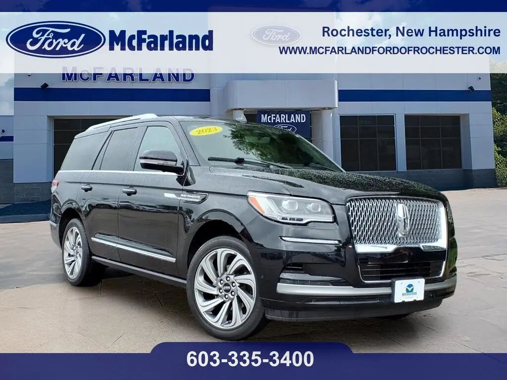 2023 Lincoln Navigator Reserve — photo 1 of 12